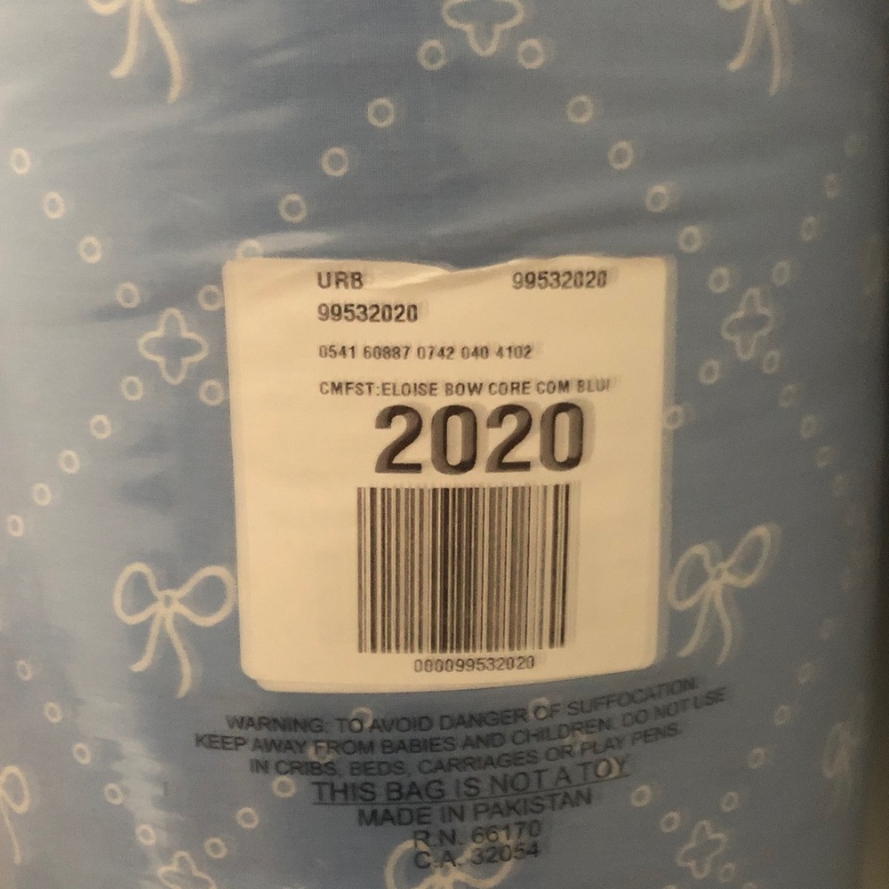 Urban Outfitters Blue Comforter NWT